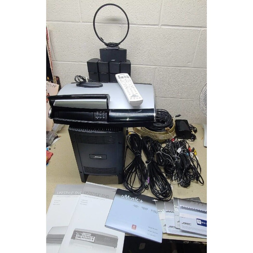 Bose Lifestyle III AV48, Media Center PS28 Sub, Speakers, Remote Etc Works Great